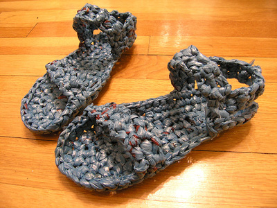 Grocery Bag Sandals from Craftster