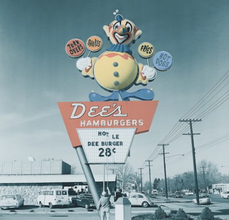 The Dee Burger Clown