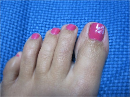 Hibiscus & Tulips Pedicure from Pick Me!
