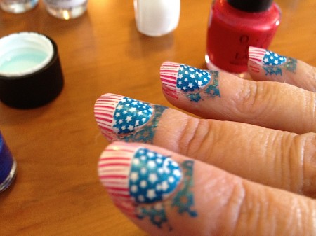 Patriotic Fingernails: Stars on blue