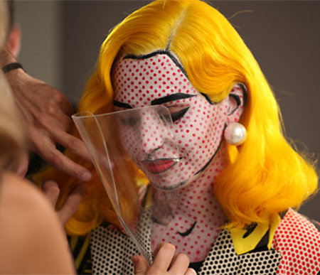 Pick Me Roy Lichtenstein Costume